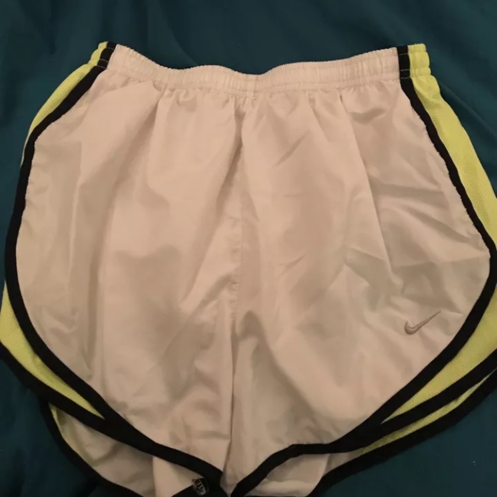 Women’s small Nike shorts